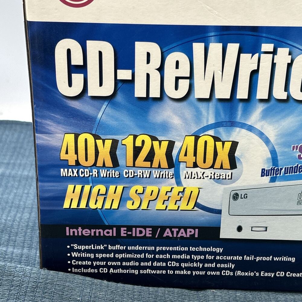 LG CD Rewritable Recorder - Picture 2 of 9